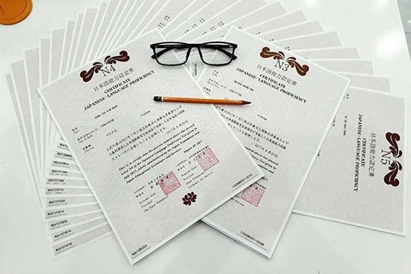Kỳ thi JLPT do một tổ chức của bộ ngoại giao Nhật Bản tổ chức mang tên The Japan Foundation