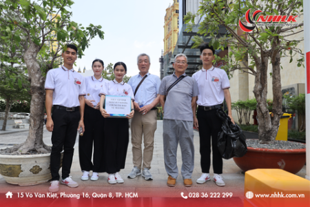 Thực tập sinh Nhật Huy Khang hưởng ứng Ngày Trái Đất