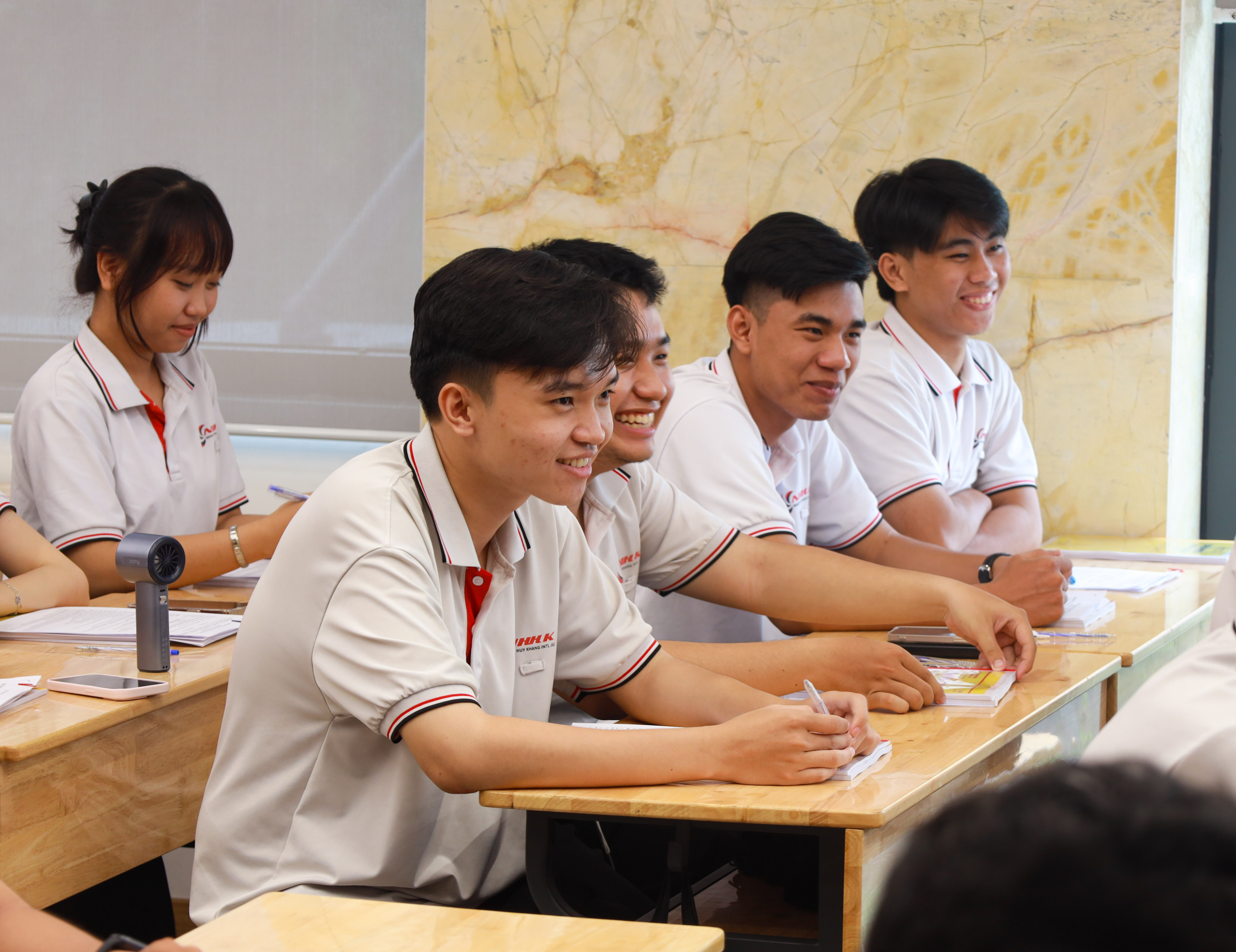47 Thực tập sinh chính thức ký hợp đồng – Sẵn sàng cho hành trình tại Nhật Bản