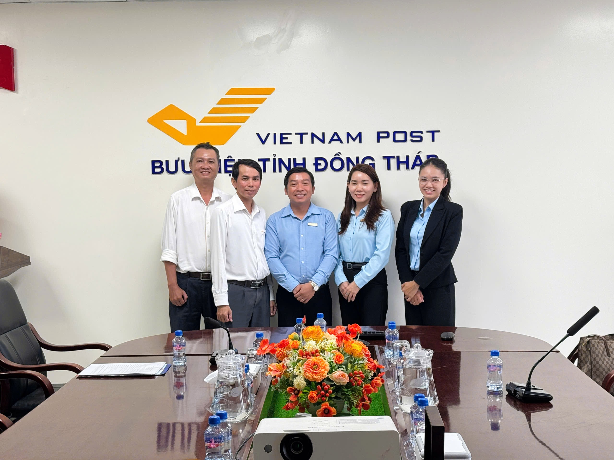 Nhật Huy Khang triển khai Training Tư vấn chương trình làm việc tại Nhật cho CB-CNV Bưu điện Đồng Tháp