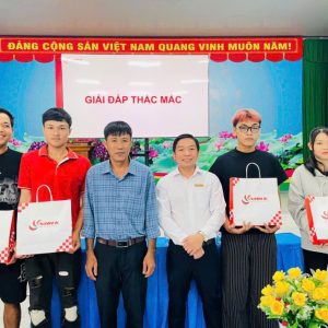 Nhật Huy Khang đồng hành cùng các bạn trẻ Xã Tân Thạnh tìm hiểu cơ hội việc làm tại Nhật Bản