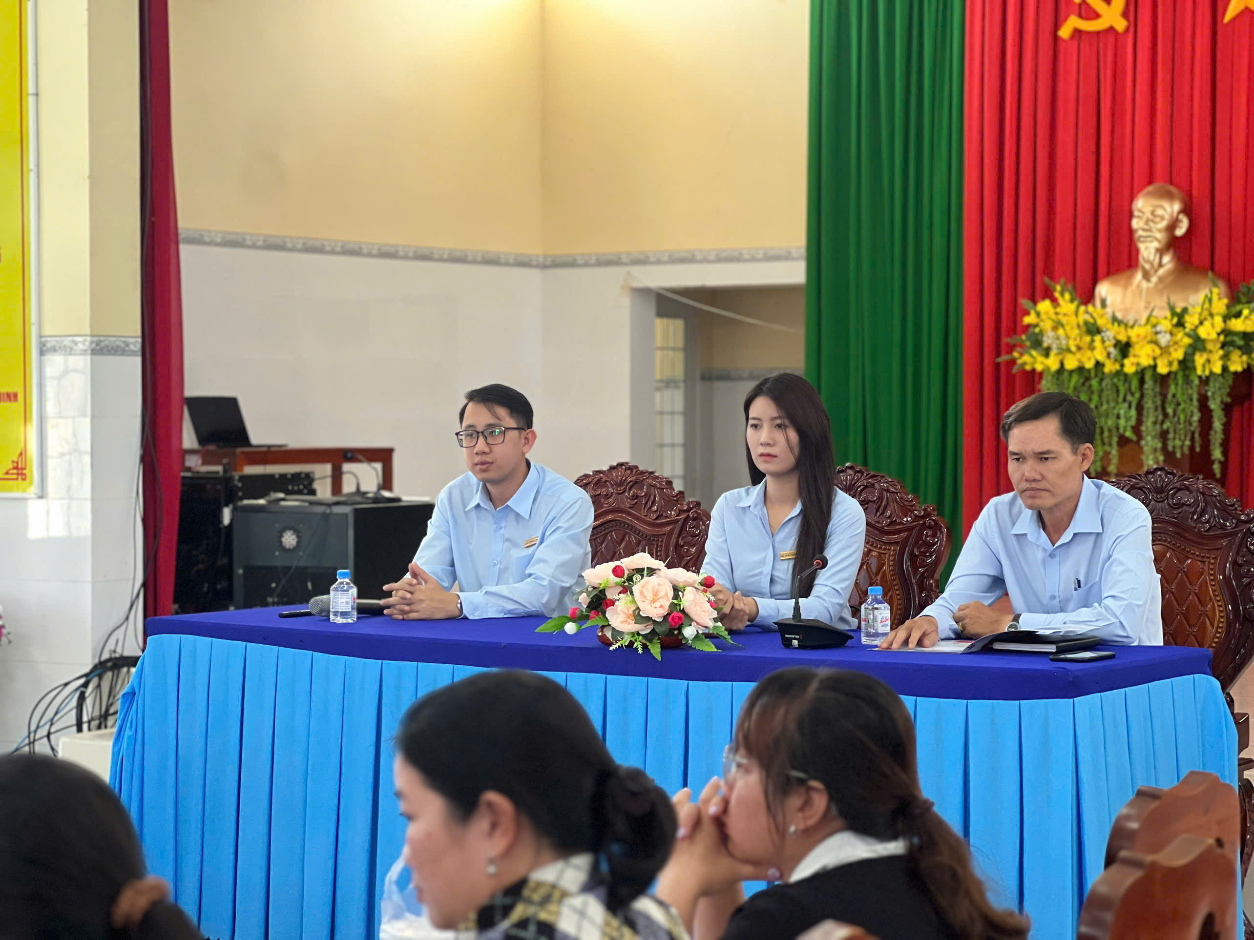 Nhật Huy Khang Vĩnh Long tham gia hội thảo tư vấn việc làm tại Xã Mỹ Long